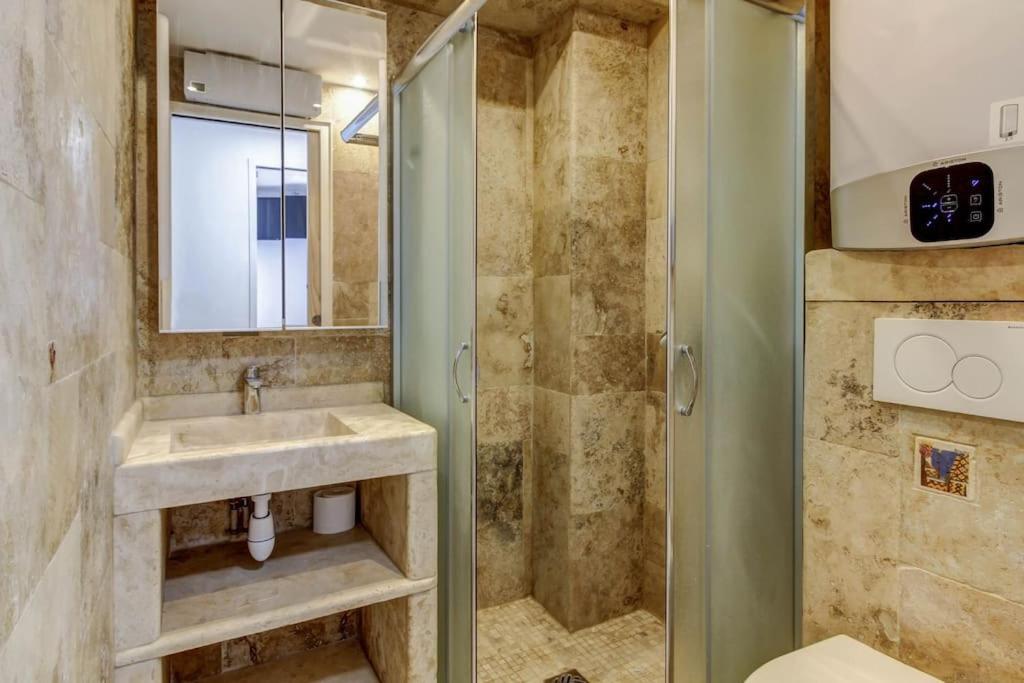 La Cachette - Topdestination-Dijon - Centre Ville - Classe 3 Etoiles Kültér fotó