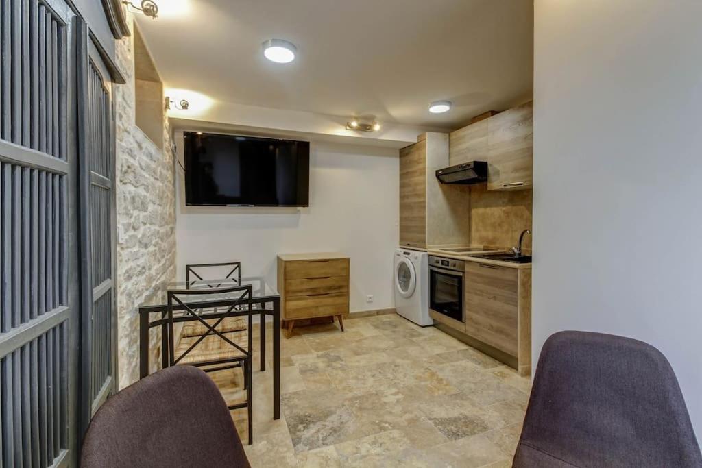 La Cachette - Topdestination-Dijon - Centre Ville - Classe 3 Etoiles Kültér fotó